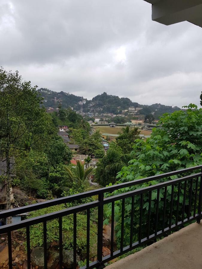 Kelum Homestay Kandy Exteriér fotografie